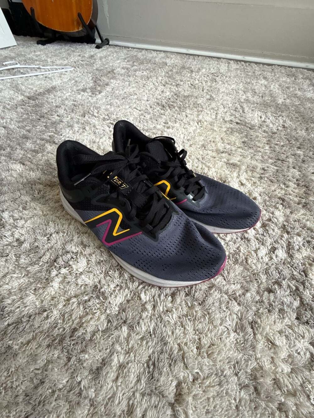New Balance Drft Women's Running Shoes Size 8 Black Gray Pink Yellow